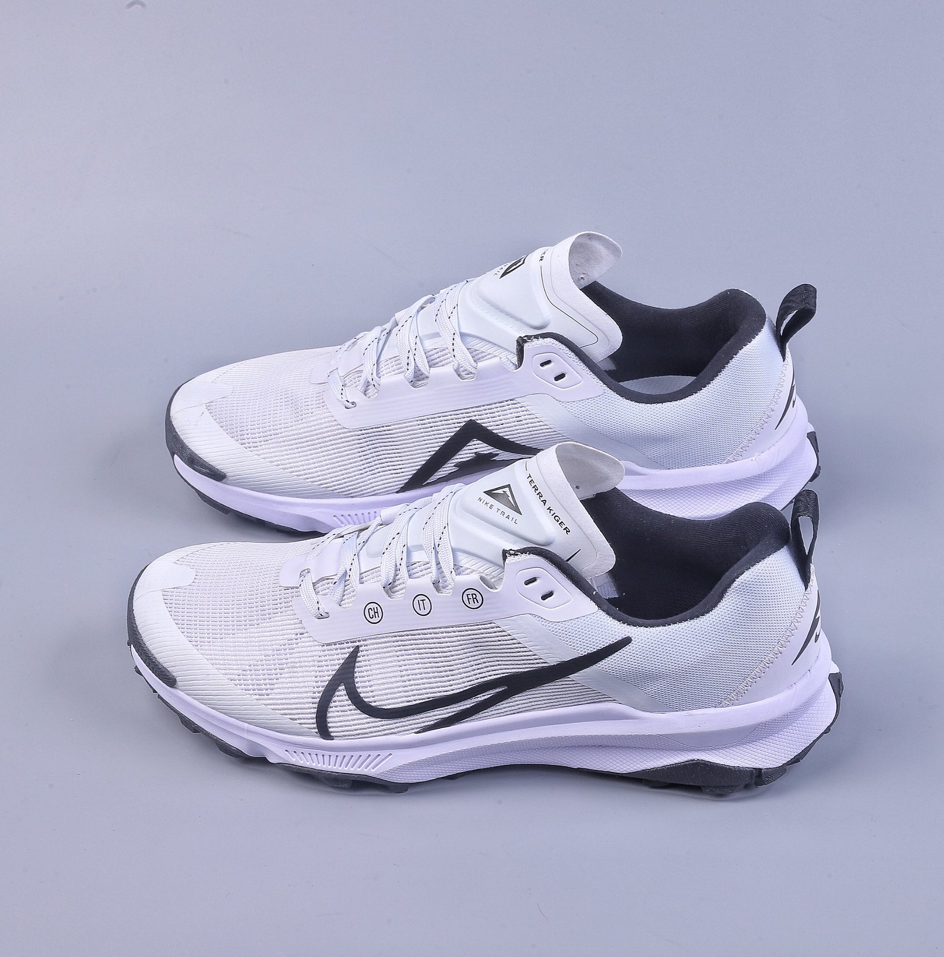 180 Nike React Pecasus Trail 4 GORE-TEX 飞马涡踪迹4代慢跑鞋DR2693-900