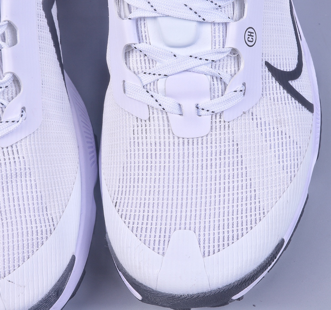 180 Nike React Pecasus Trail 4 GORE-TEX 飞马涡踪迹4代慢跑鞋DR2693-900