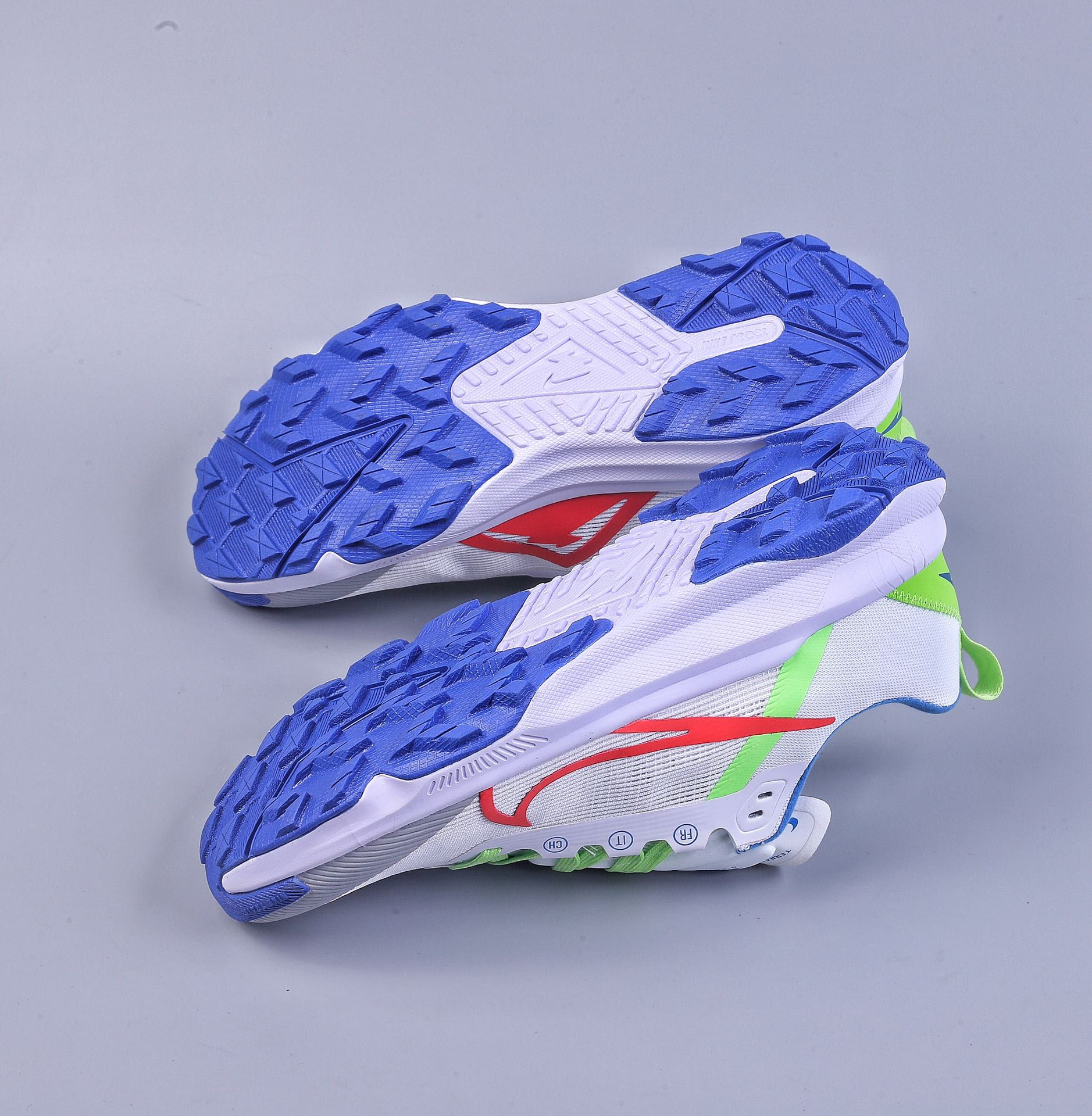 180 Nike React Pecasus Trail 4 GORE-TEX 飞马涡踪迹4代DR2693-012