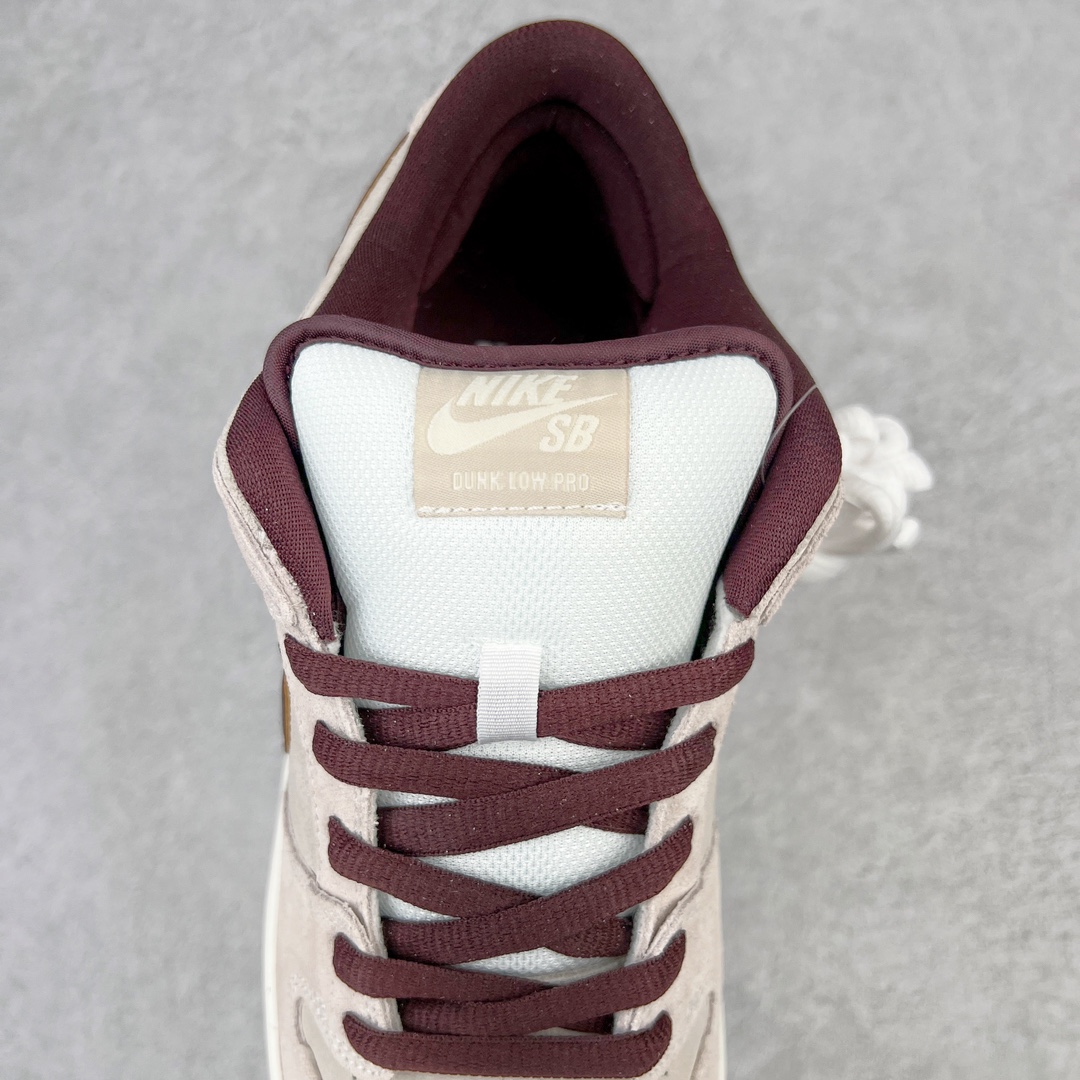图片[5]-＃AY/GZ纯原福利 NK SB Dunk Low Pro 深棕 BQ6817-004 独家原厂航空铝磨具打磨大底 鞋头坡度极致还原 原盒原配 圈内天花板工艺 原厂冲刀 超高清洁度 全鞋零毛边皮料切割 全套原楦原模倾力打造完美版型 采用原厂百宏鞋带以及原厂百宏织唛舌标 内标可供原厂几率过验 原厂中底布黄色点胶 原厂中底布拉帮走线遵循公司 尺码对应库存‼️-选品中心