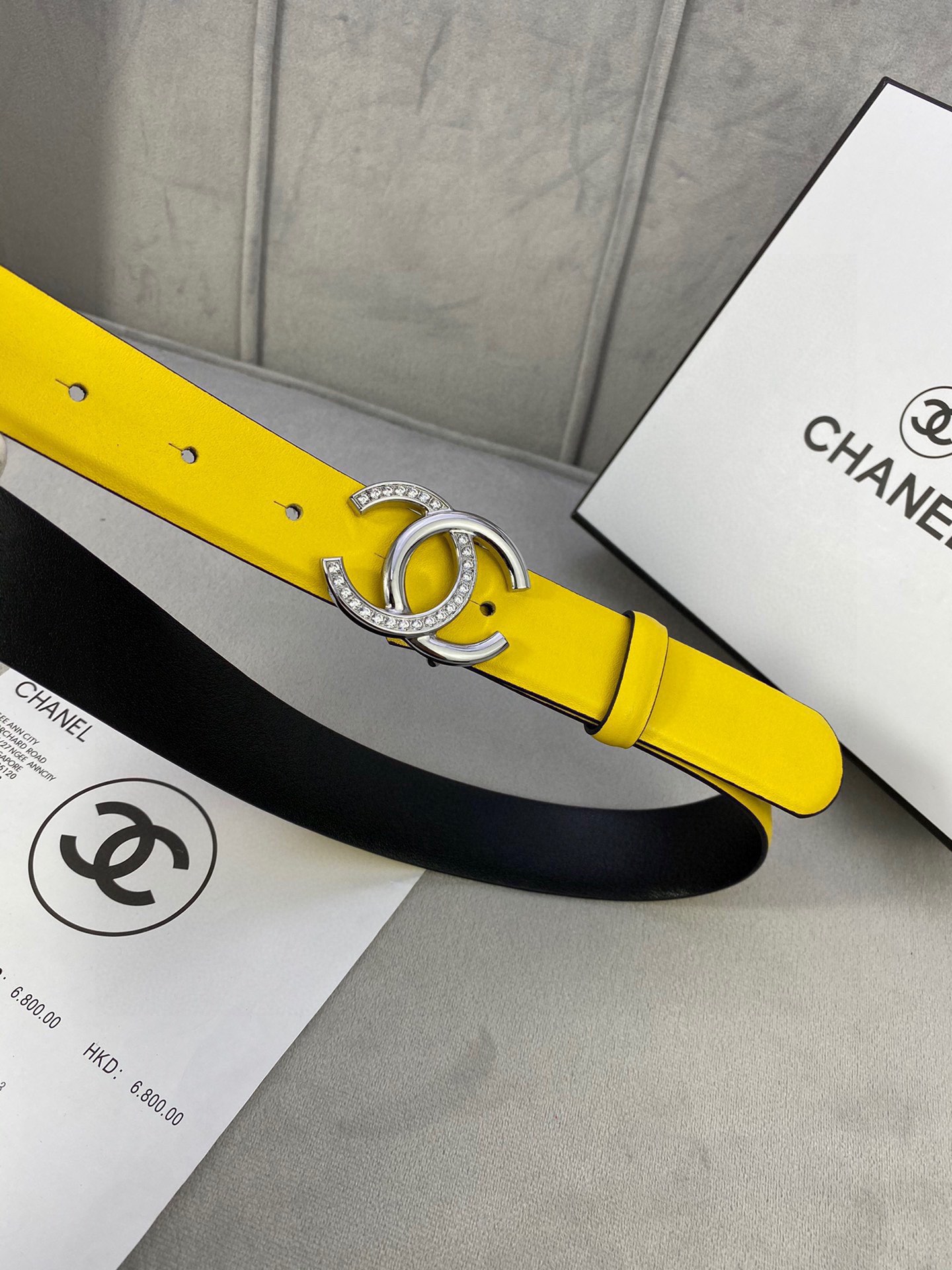 Chanel クラシック平纹牛皮ベルト 幅3.0cm 銀色ビジュー付き