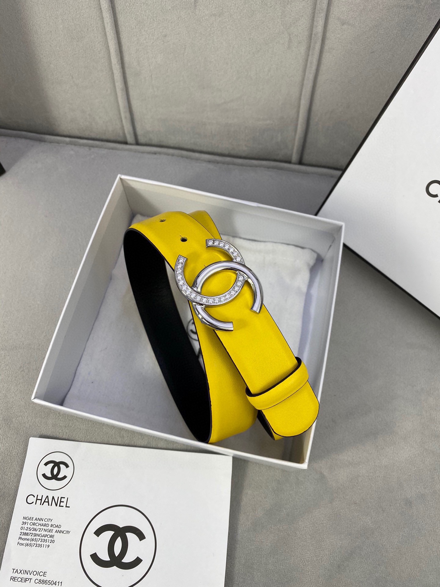 Chanel クラシック平纹牛皮ベルト 幅3.0cm 銀色ビジュー付き