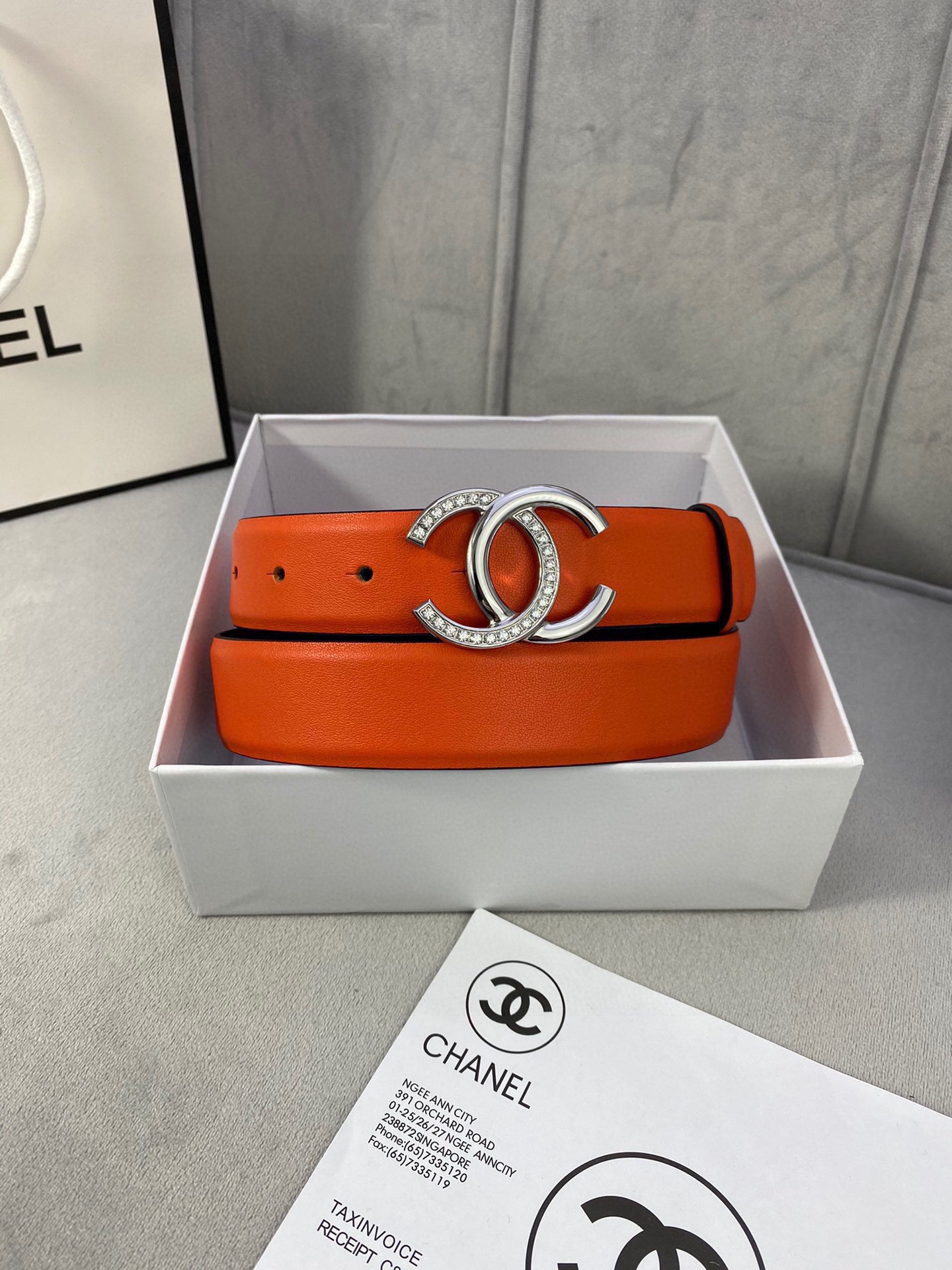 Chanel クラシック平纹/両面牛皮ベルト 金銀色ダイヤモンド付きバックル