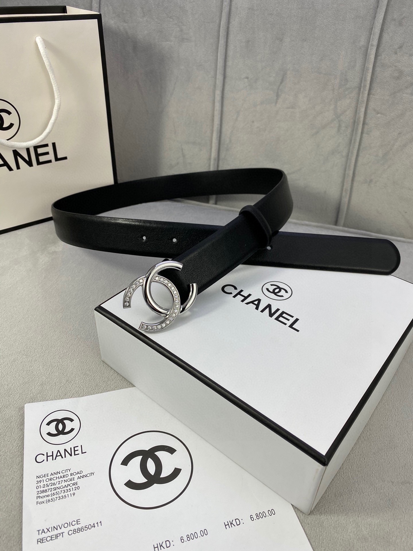 Chanel 经典款平纹牛皮ベルト 幅3.0cm 銀色镶钻钢扣