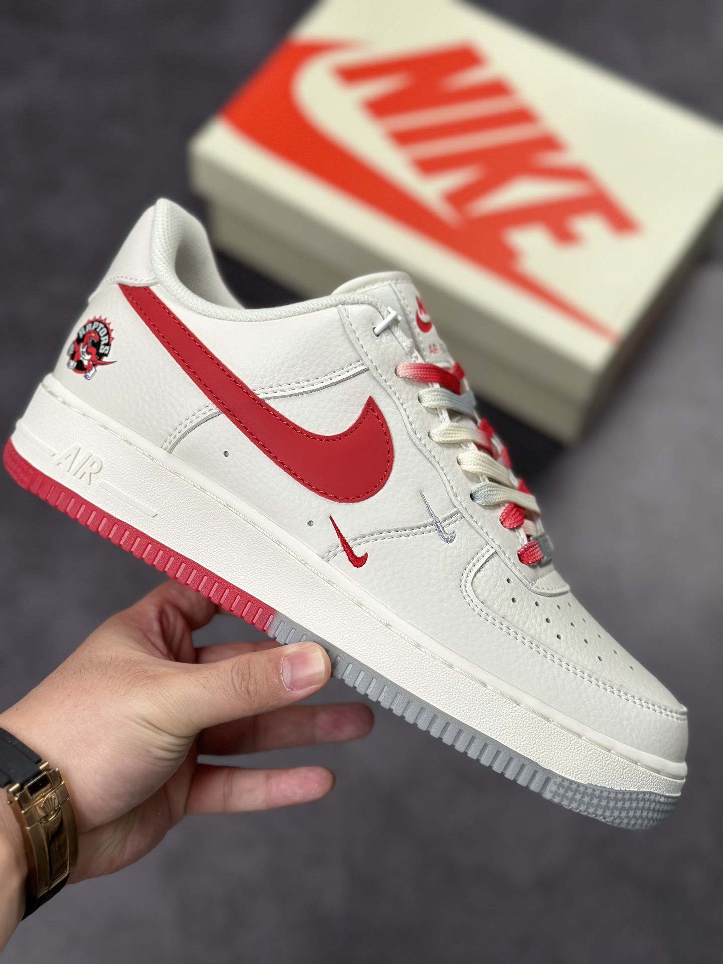 260 Nike Air Force 1 Low 07 多伦多猛龙队 CH2608-216
