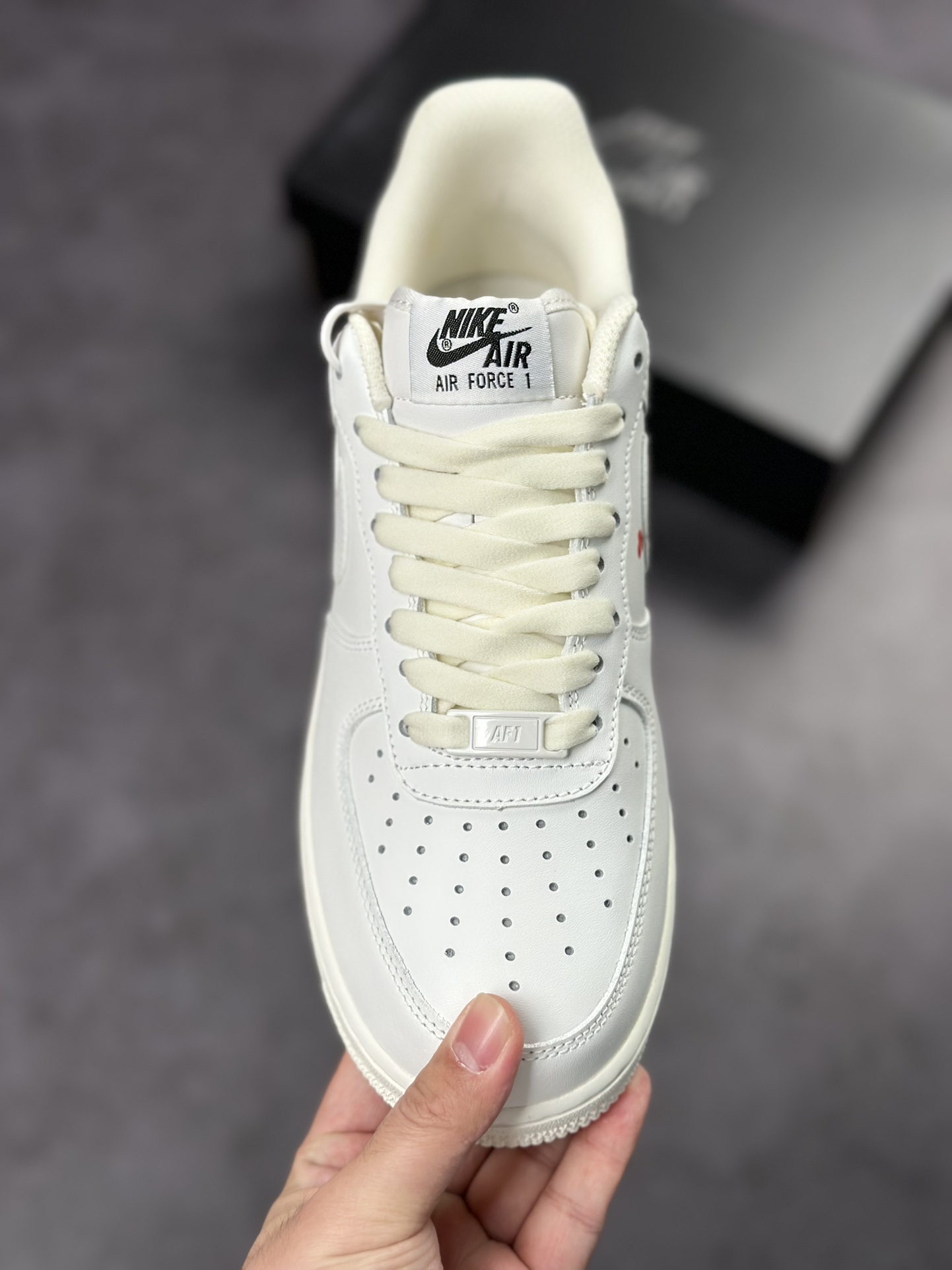220 Nike Air Force 1 Low 07 爱心情人节 LZ5988-505