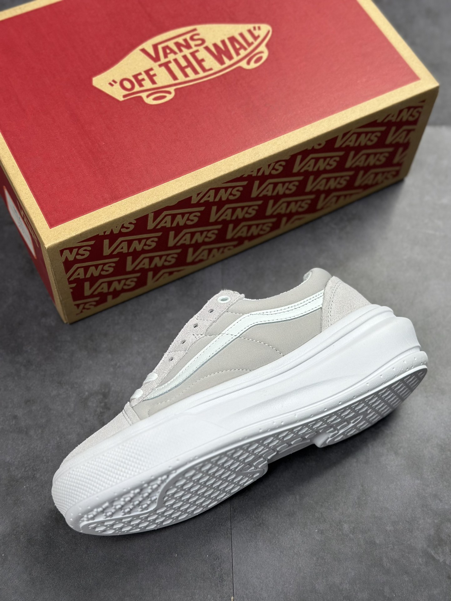 Vans Old Skool Overt CC Ultralight Platform Height Booster