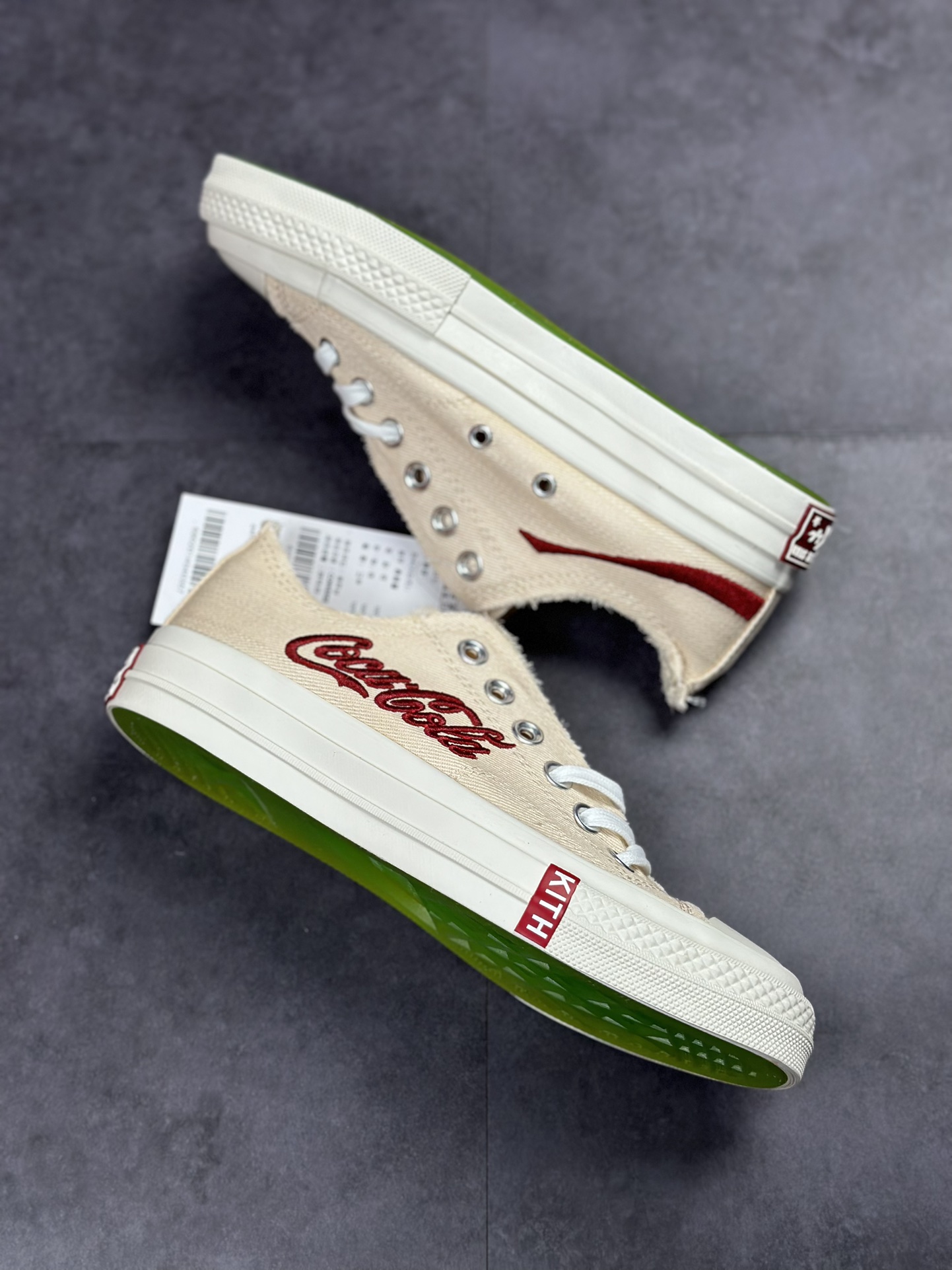 KITH x Coca-Cola x Converse Chuck 70 Low Summer Iced Coca-Cola