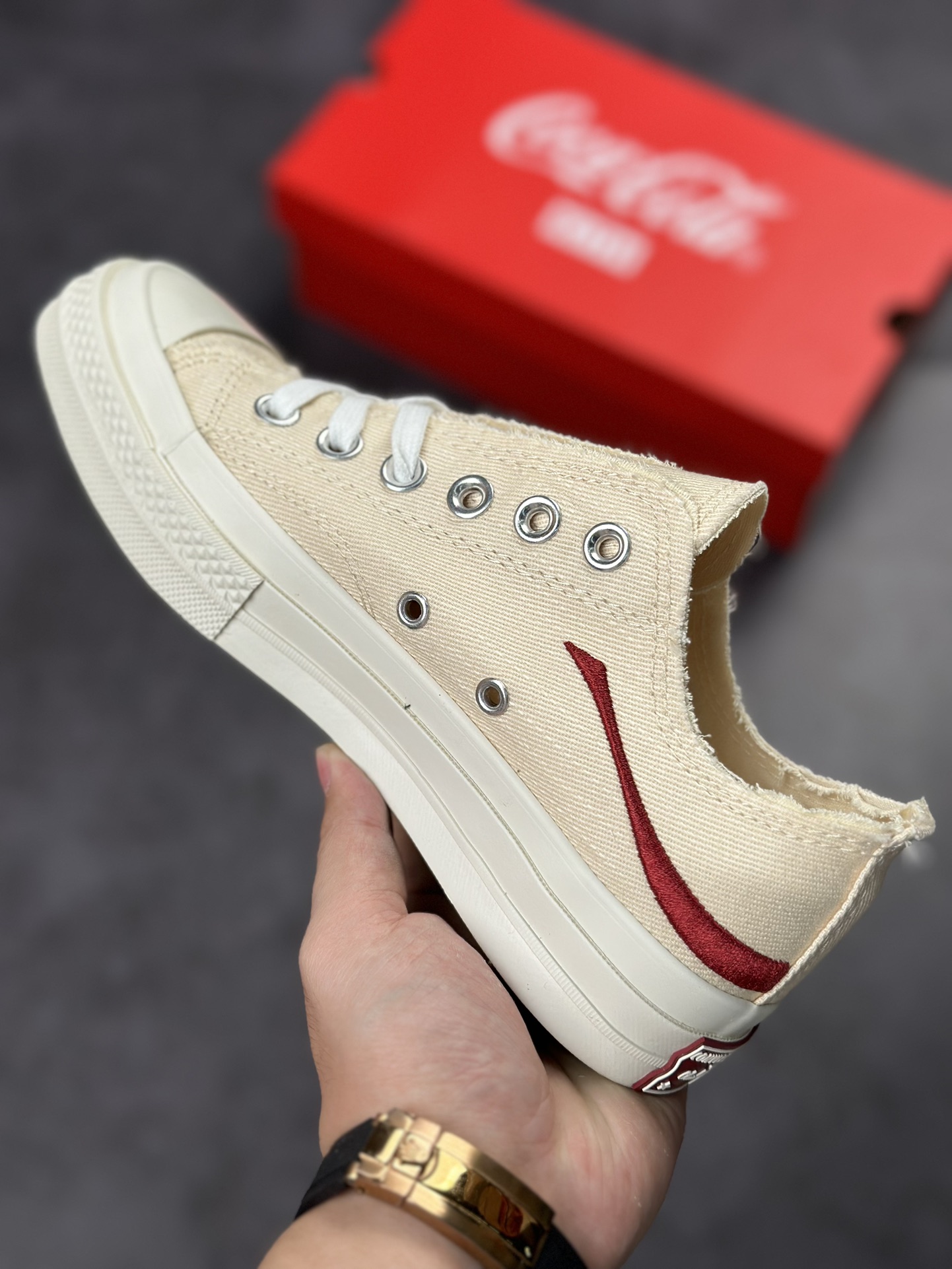 KITH x Coca-Cola x Converse Chuck 70 Low Summer Iced Coca-Cola