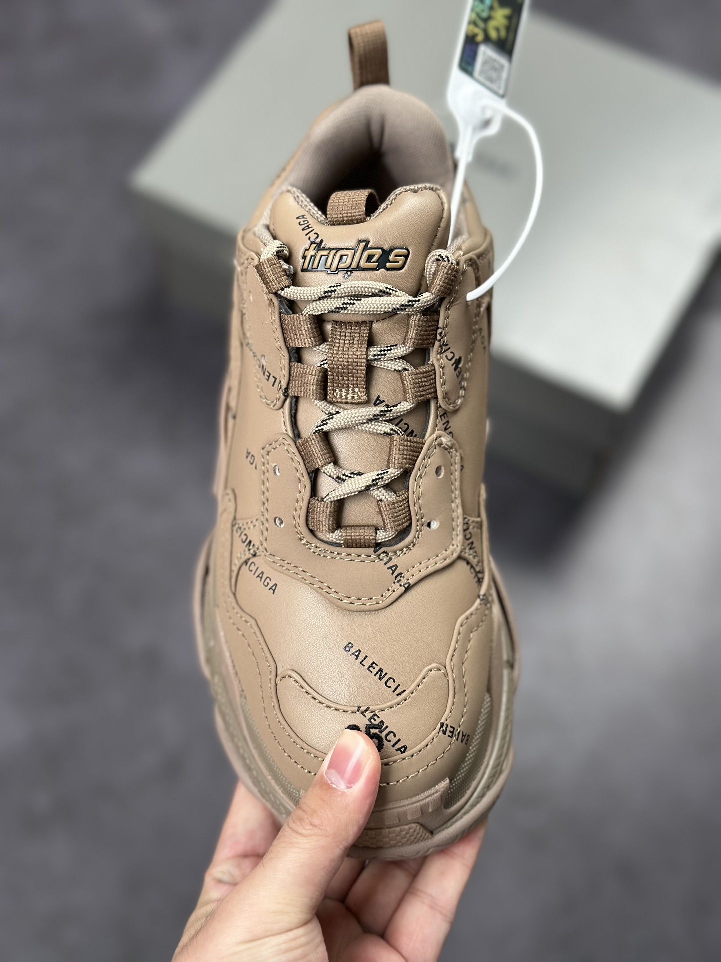 [Shipping overweight] Original box Balenciaga Triple S daddy shoes 524039 W2FA1 9911