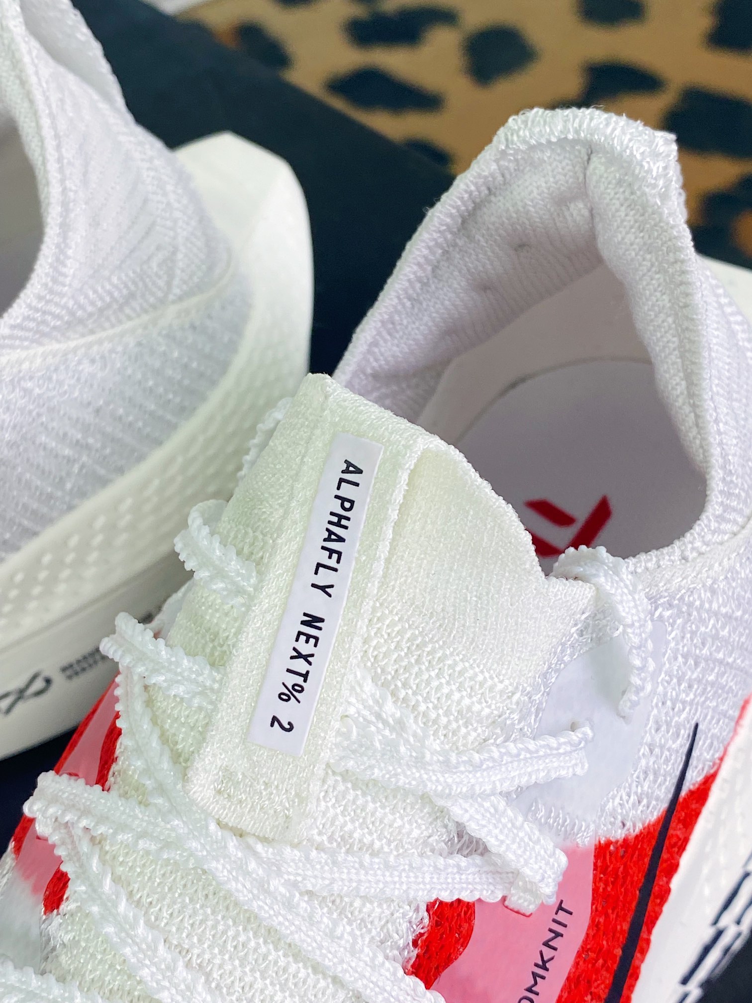 280  Air ZoomX AlphaFly NEXT% 2”White/Red/Black”阿尔法2代DJ6206-130