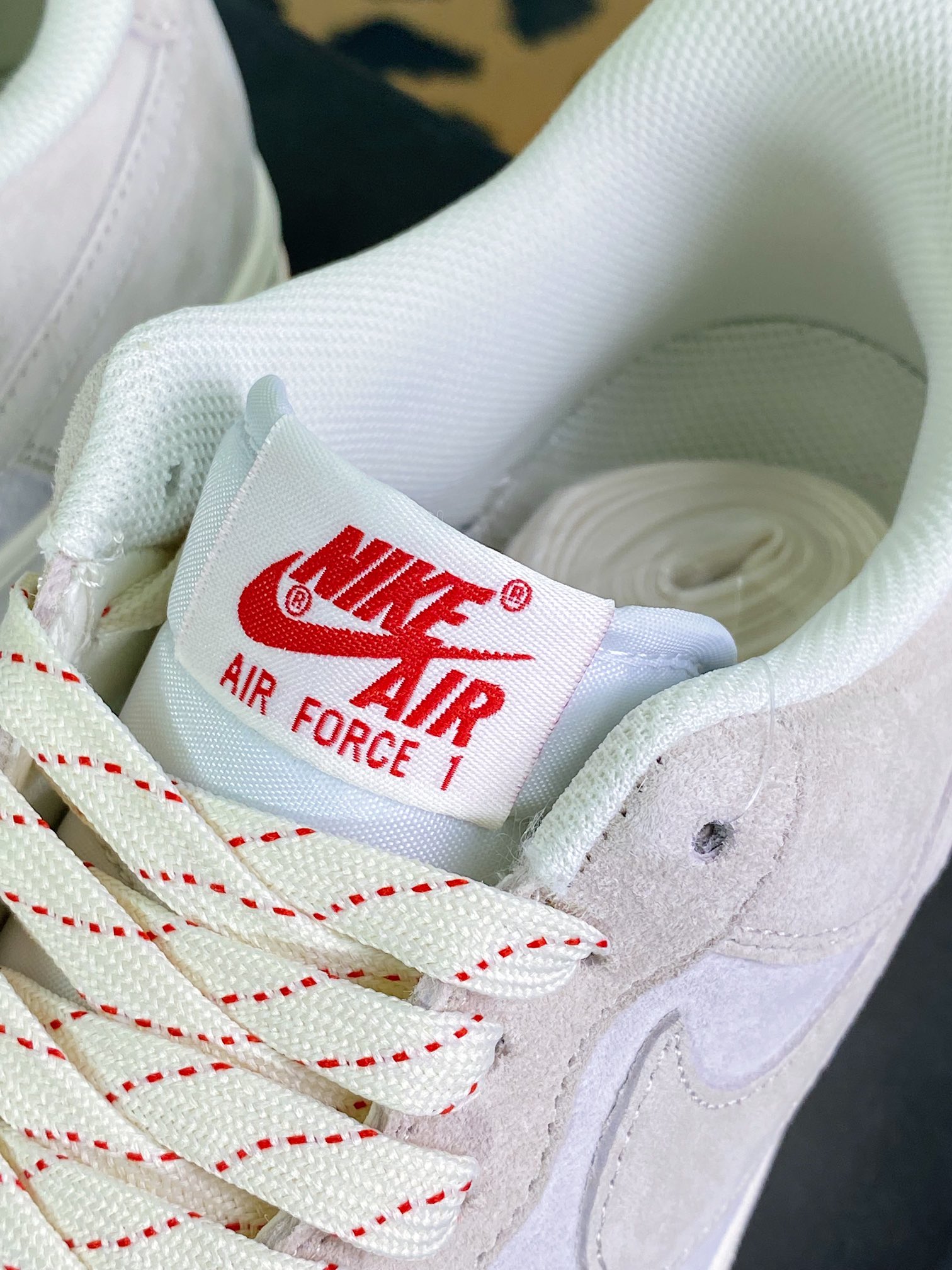 260  Air Force 1’07 LV8 Low”AKIRA”空军一号经典DE3966-623