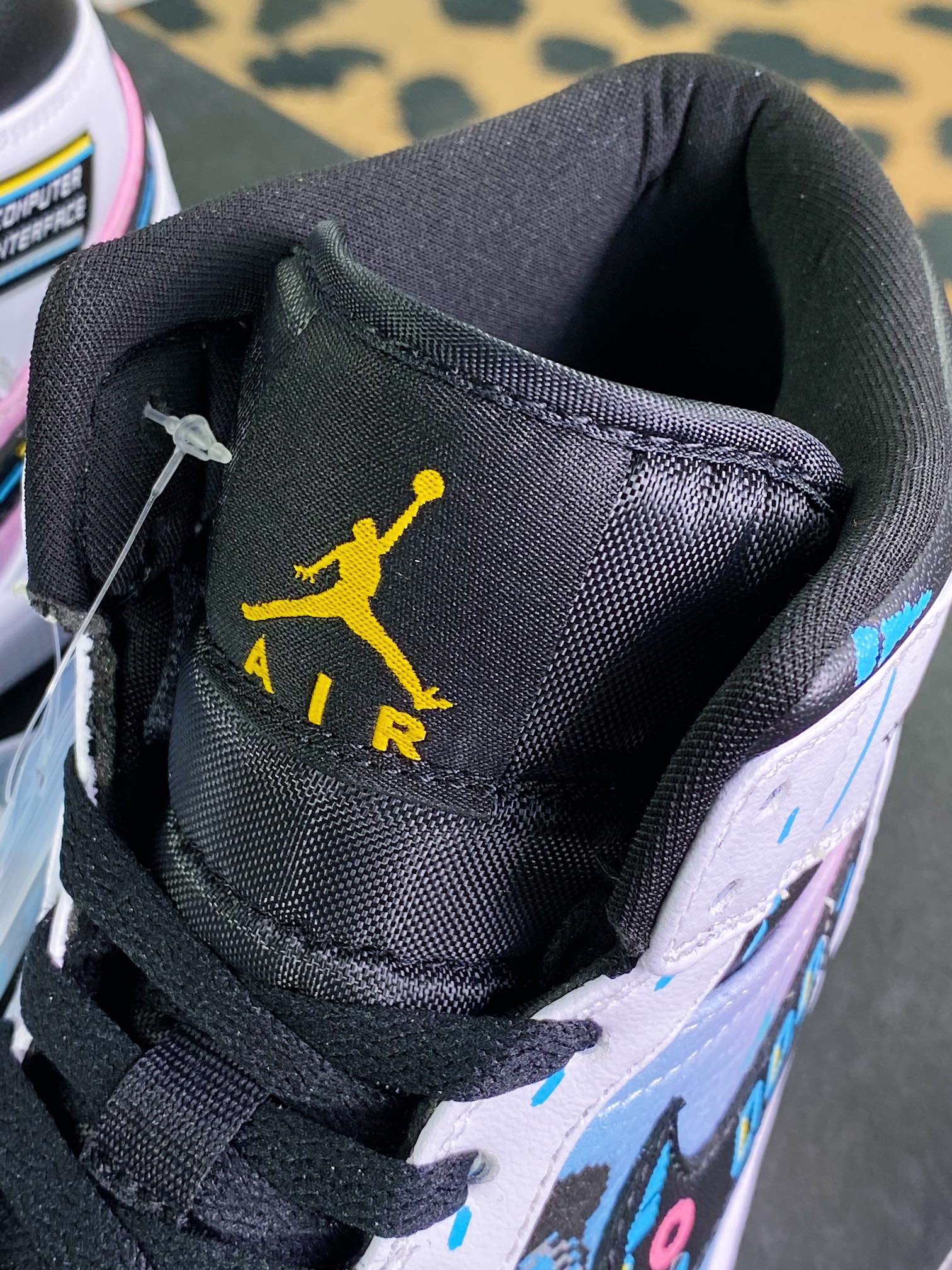 280 Air Jordan 1 Mid SE”Game Console/Loading...’”554724-170