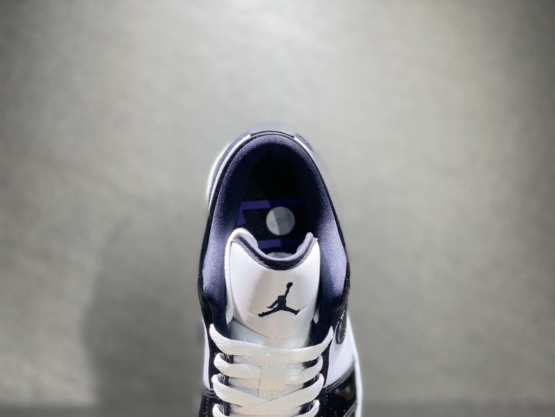 240 Nike AIR JORDAN 1 Low AJ1 乔丹低帮篮球鞋 DV1309-100