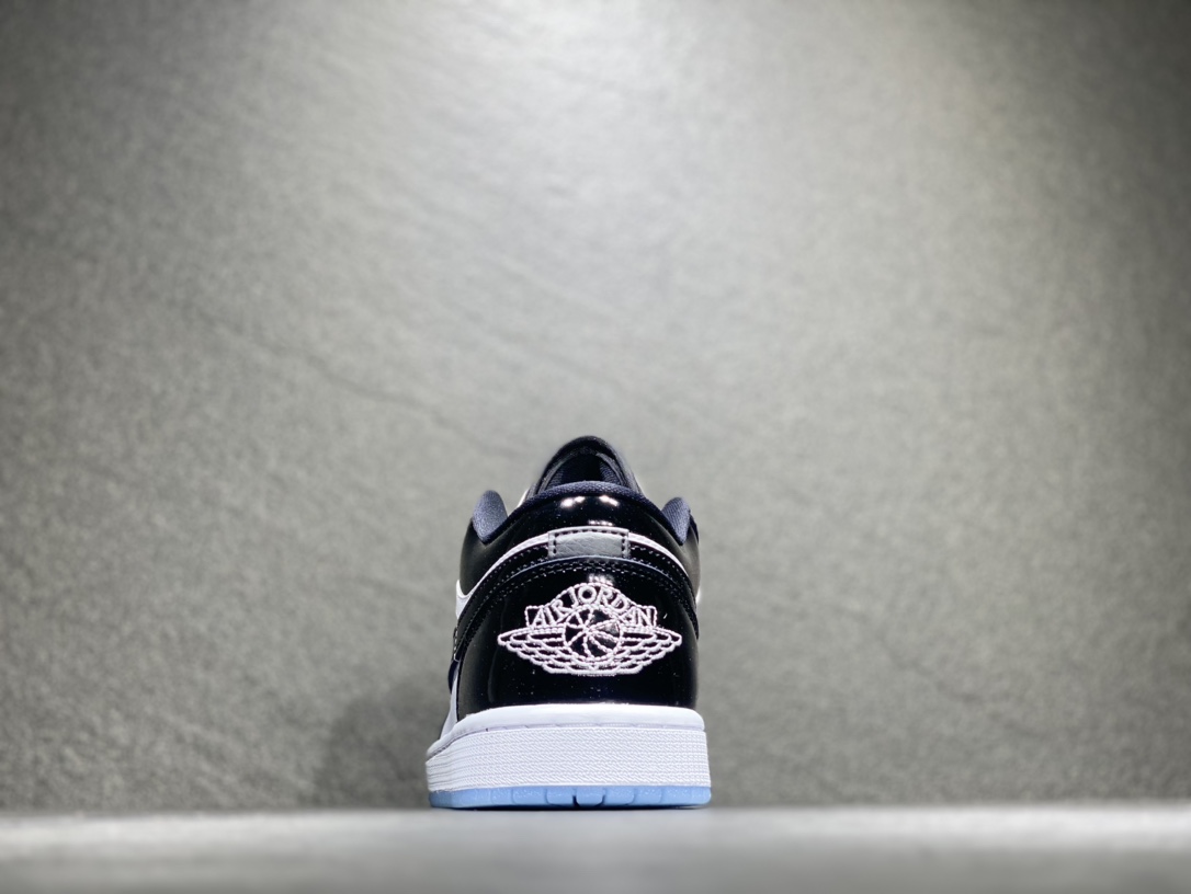 240 Nike AIR JORDAN 1 Low AJ1 乔丹低帮篮球鞋 DV1309-100