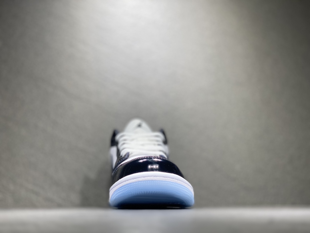 240 Nike AIR JORDAN 1 Low AJ1 乔丹低帮篮球鞋 DV1309-100