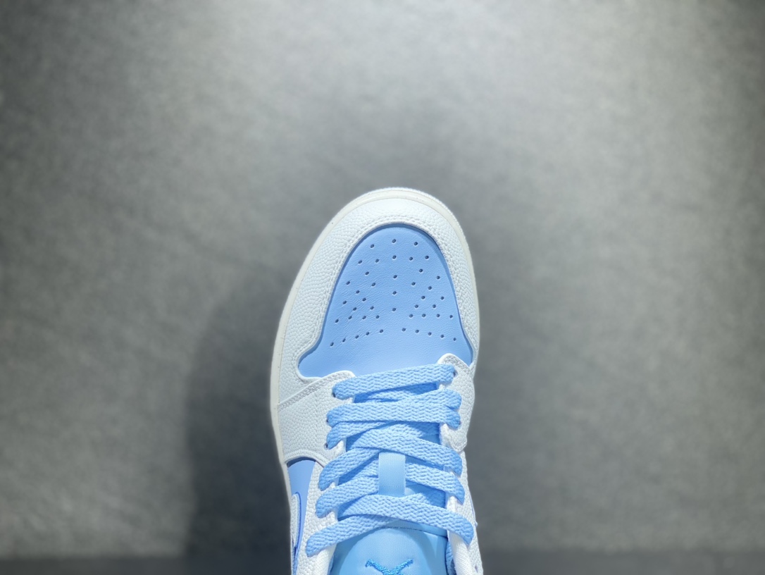 200 Nike AIR JORDAN 1 Low AJ1 乔丹低帮篮球鞋 DV1299-104