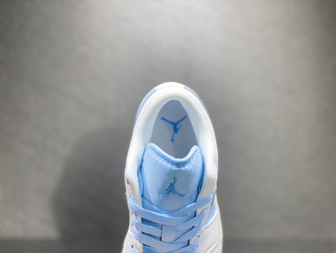 200 Nike AIR JORDAN 1 Low AJ1 乔丹低帮篮球鞋 DV1299-104