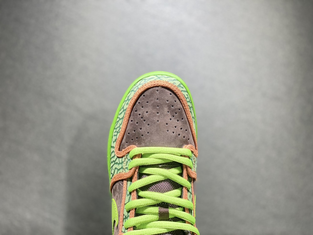 300 Nike SB dunk Low 低帮休闲运动滑板板鞋 789841-332