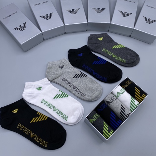 Emporio Armani Men's Ankle Socks, Breathable Cotton Blend, 5-Pair Pack