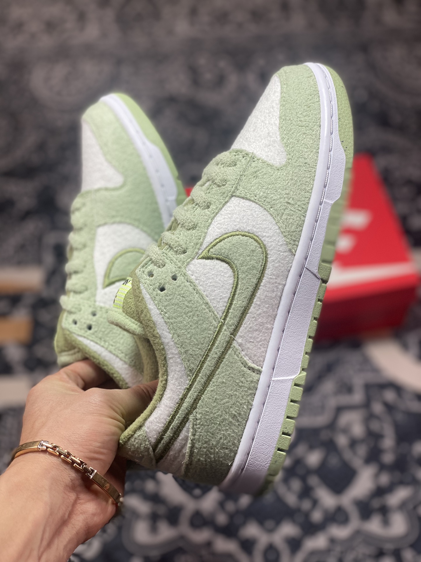 300 耐克Nike SB Dunk Low”Fleece”扣篮系列低帮休闲运动滑板板鞋DQ7579-300