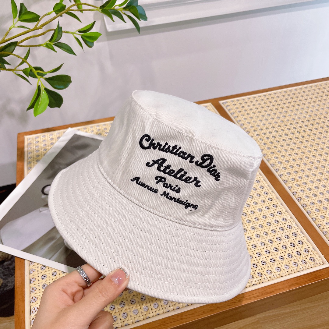 Dior迪奥2023新款走量刺绣渔夫帽