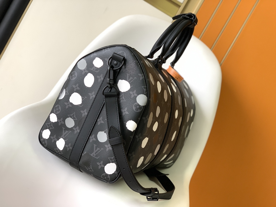 Louis Vuitton Luxury Handbag Collection 2