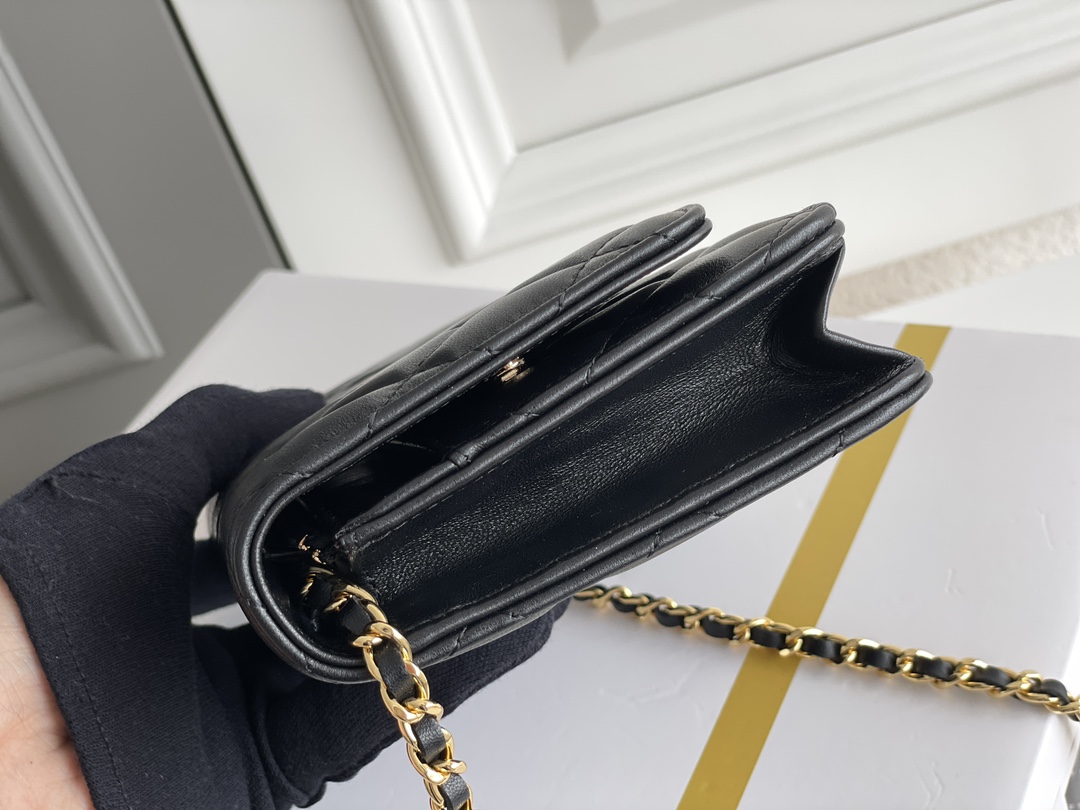 🌼现货 白金版▪️正品级 包装如图全新到货♡经典升级磁扣𝑤𝑜𝑐黑羊超便捷好用的链条小包◛多种链条调节小背
