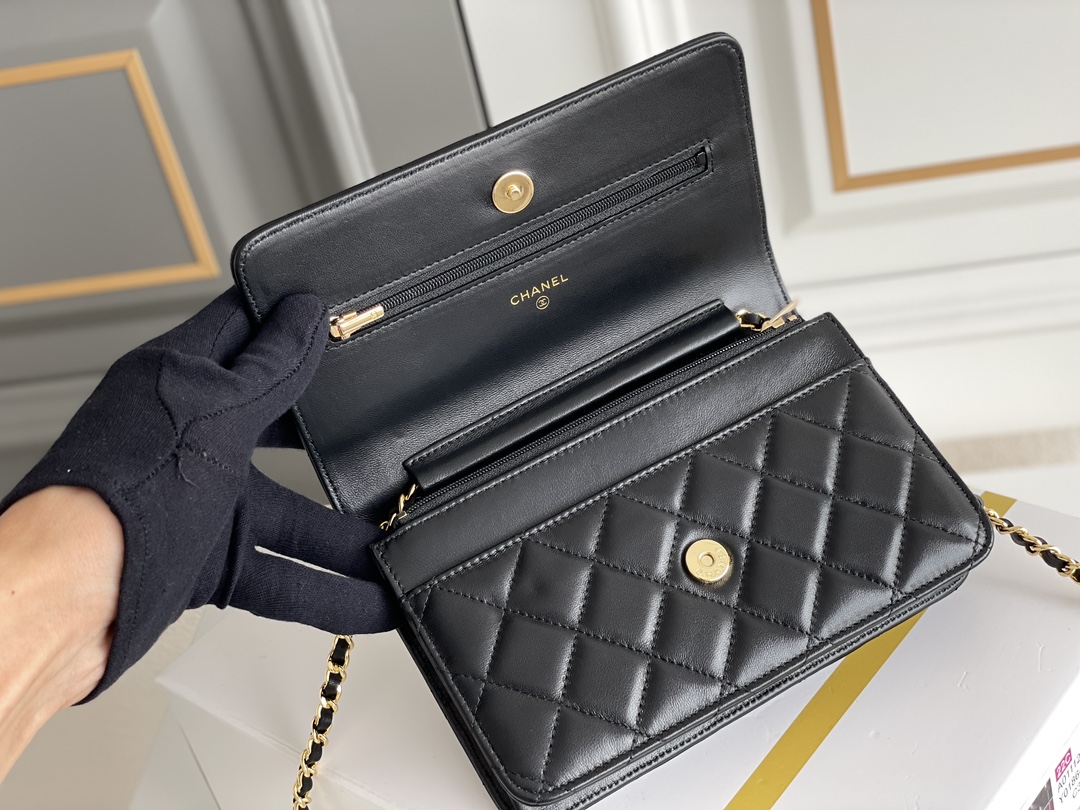 🌼现货 白金版▪️正品级 包装如图全新到货♡经典升级磁扣𝑤𝑜𝑐黑羊超便捷好用的链条小包◛多种链条调节小背