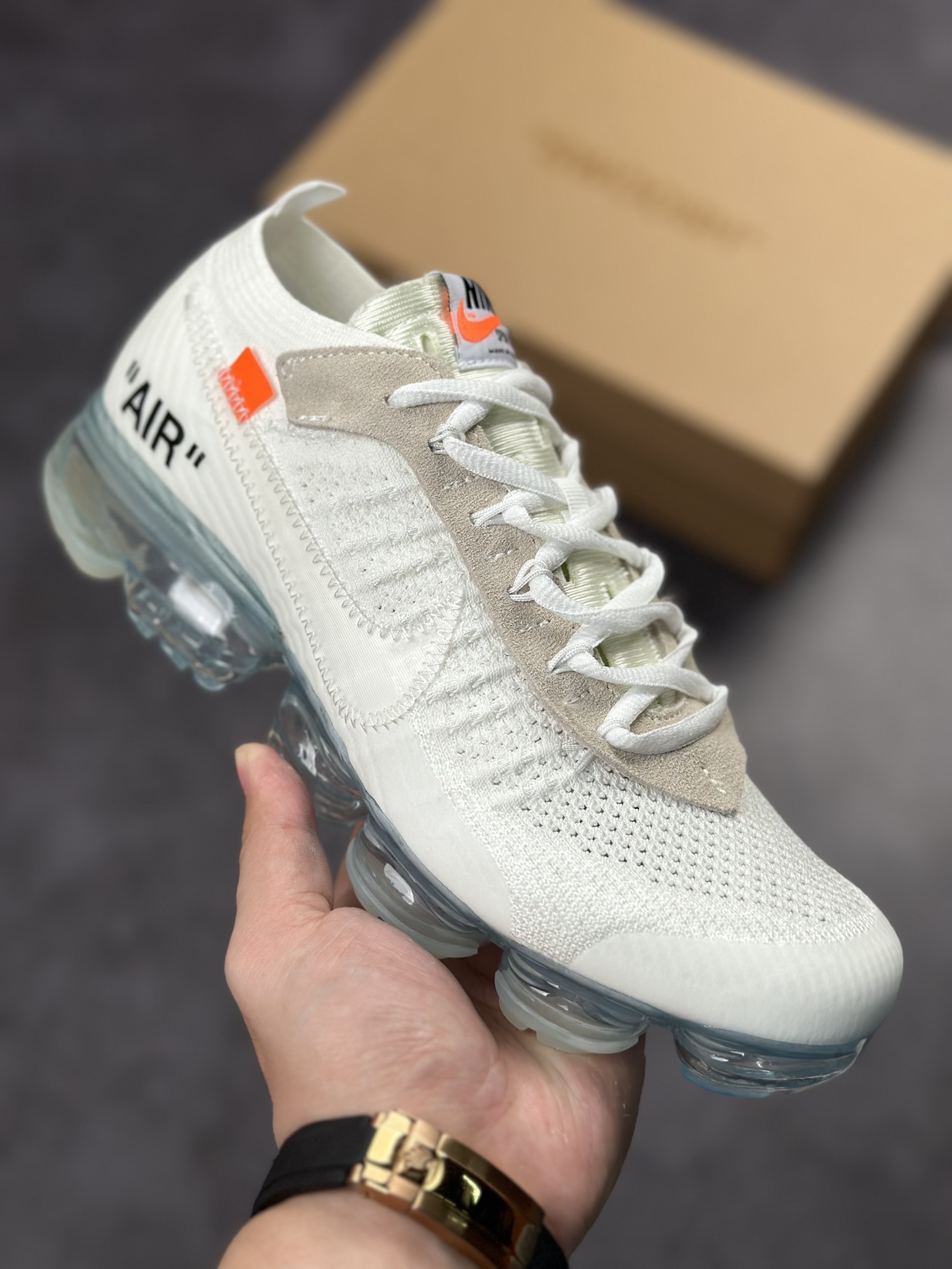 280 Off White x Nike Vapor Max 蒸汽大气垫慢跑鞋 AA3831-100