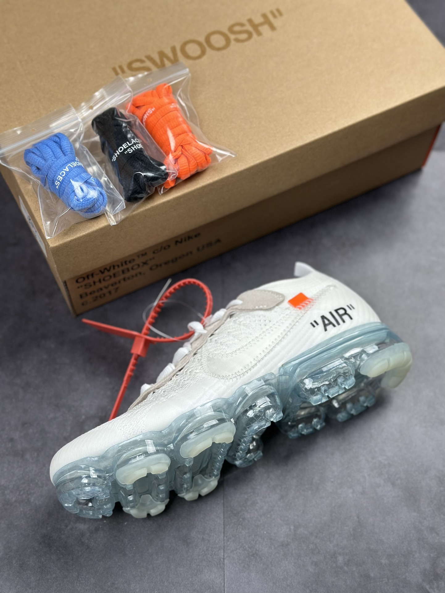 280 Off White x Nike Vapor Max 蒸汽大气垫慢跑鞋 AA3831-100