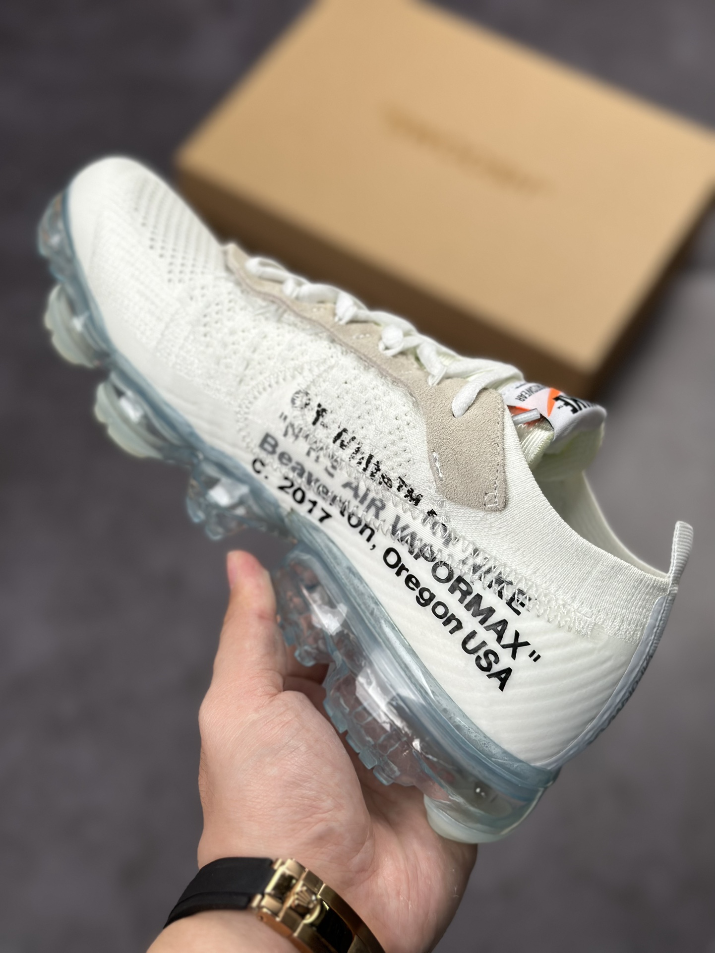 280 Off White x Nike Vapor Max 蒸汽大气垫慢跑鞋 AA3831-100
