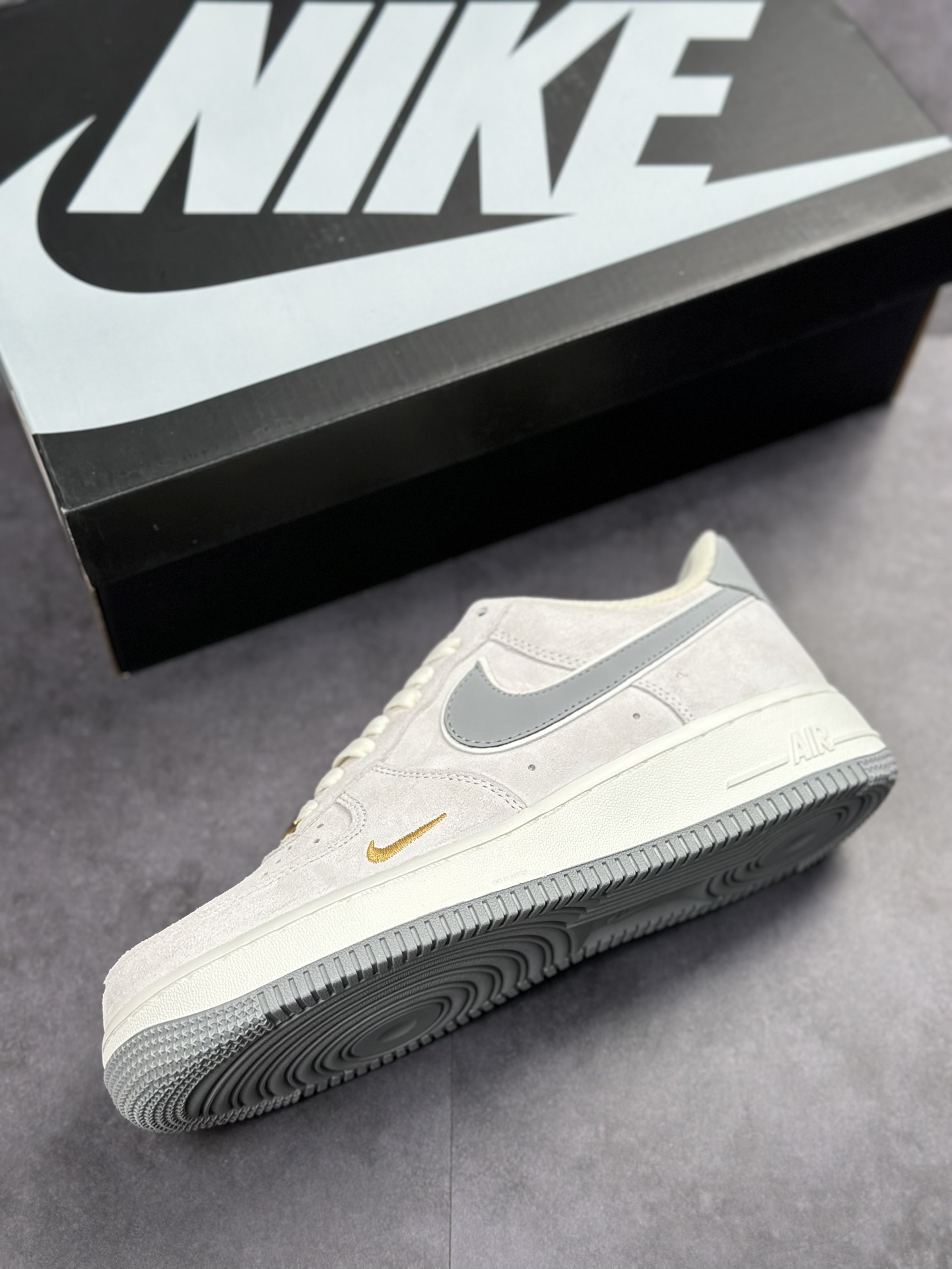 Nike Air Force 1 Low 07 gray suede small hook KK5636-610