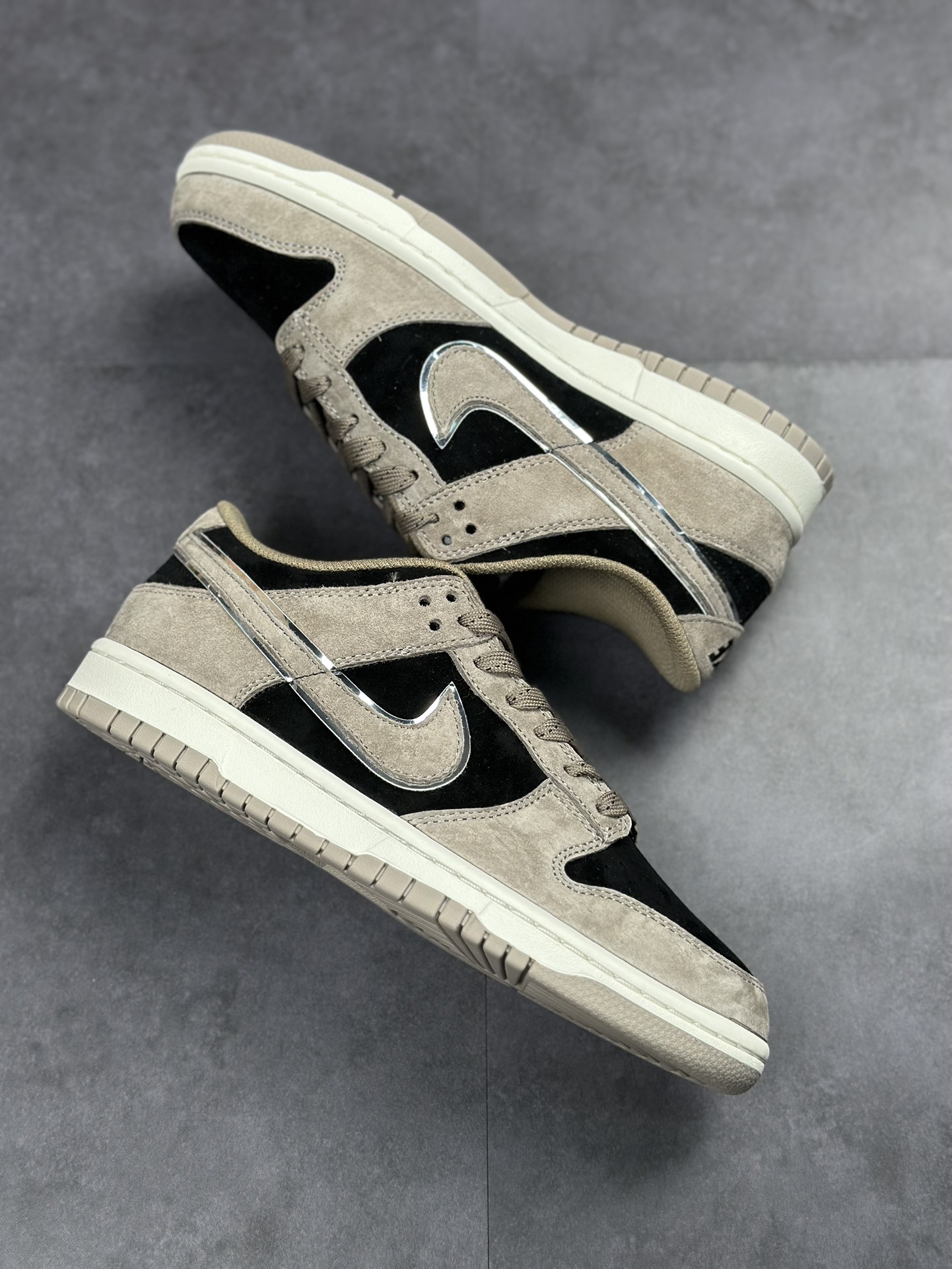 300 Nike SB Dunk Low 大友克洋 FF0918-013