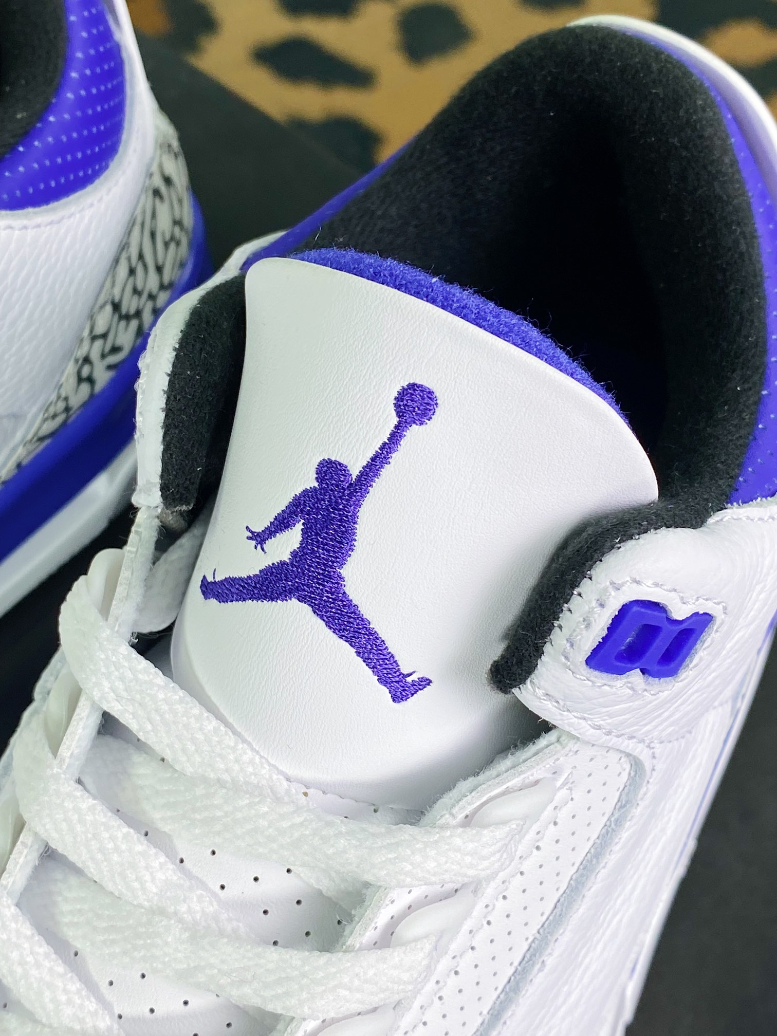 300 Air Jordan 3”Dark Iris”迈克尔·乔丹AJ3代中帮复CT8532-105