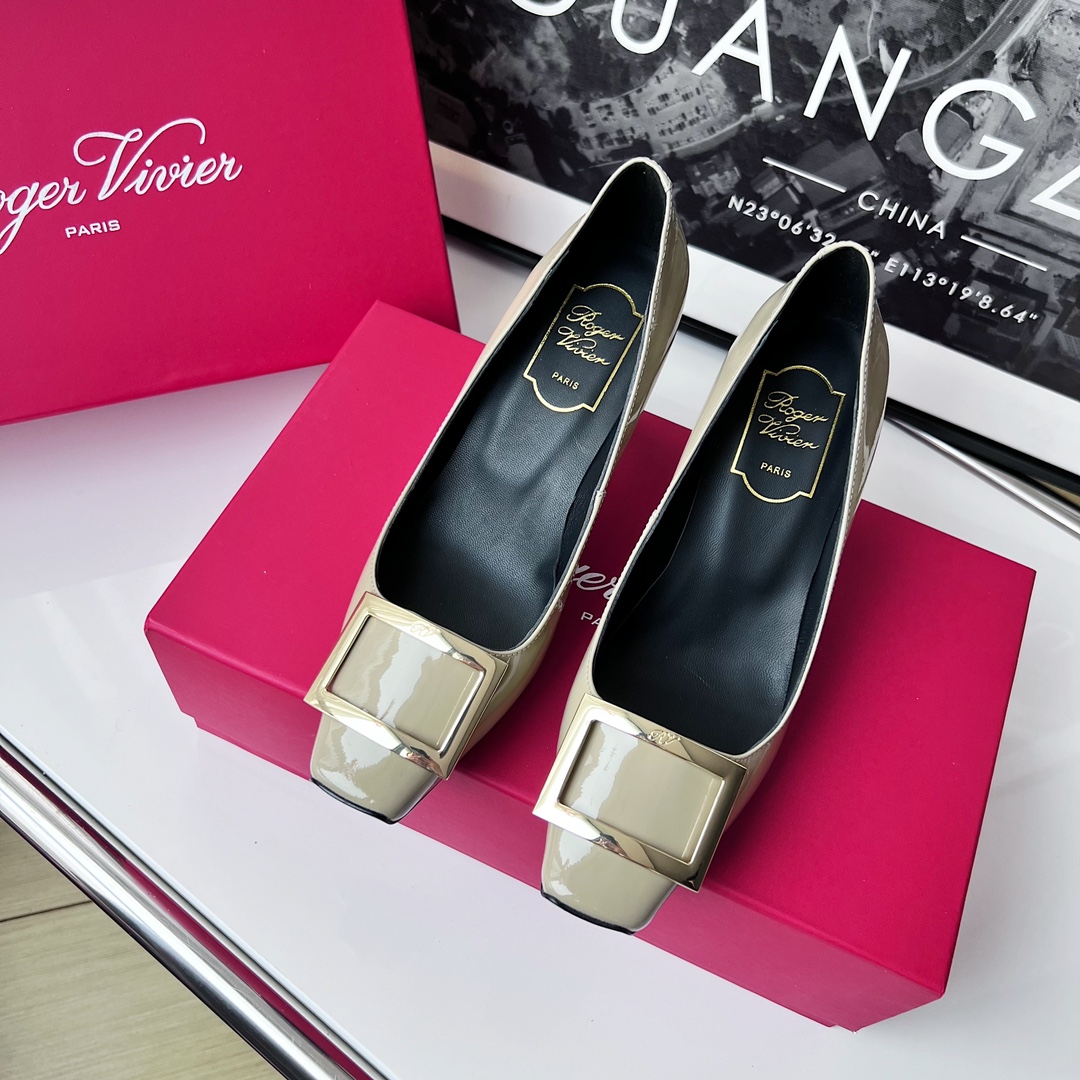 NO:237877,RV 7.5cm Banana Heel 