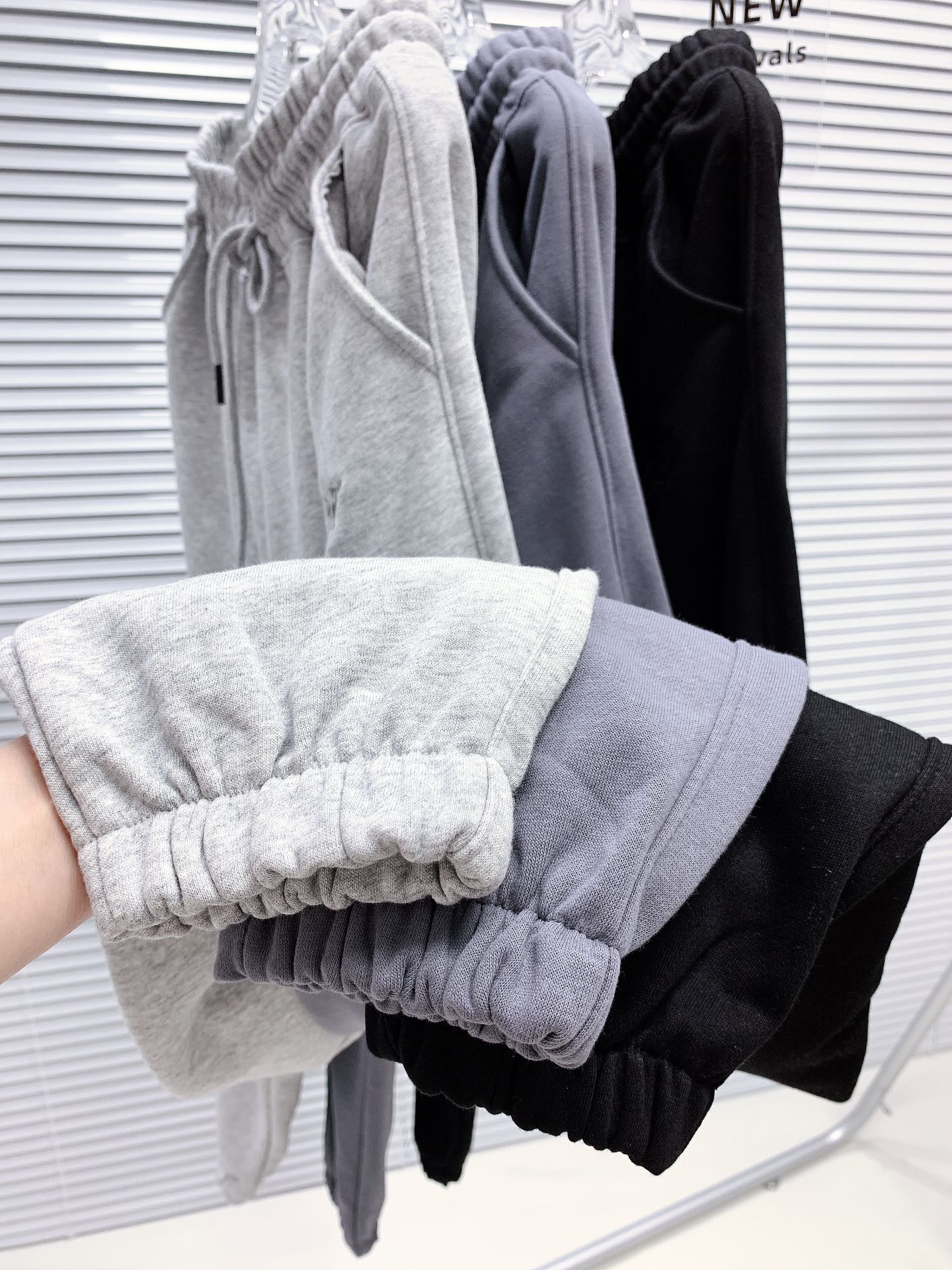 Details determine everything, and this pair of pants is meticulously - Clothes 4