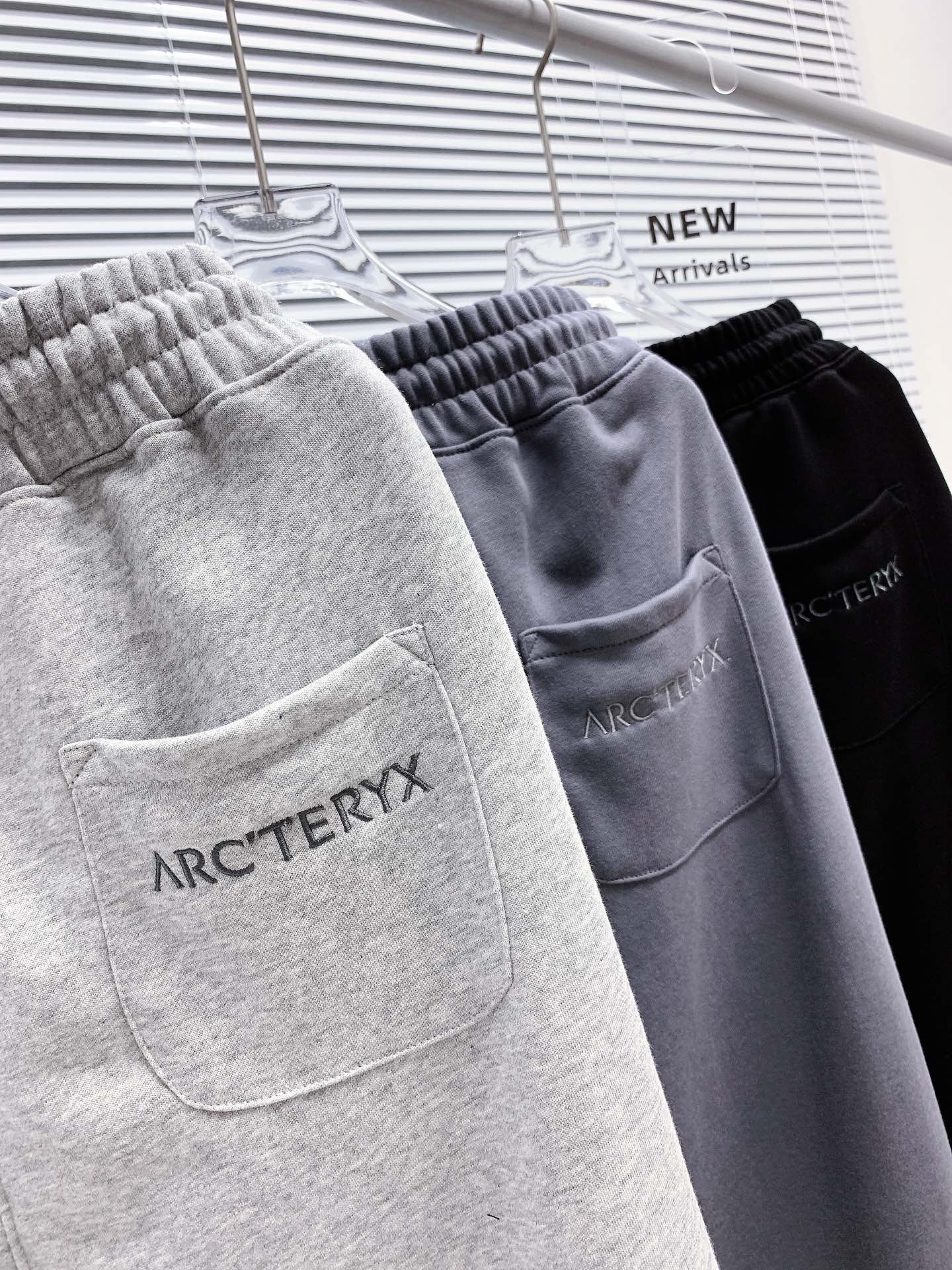 Details determine everything, and this pair of pants is meticulously - Clothes 6