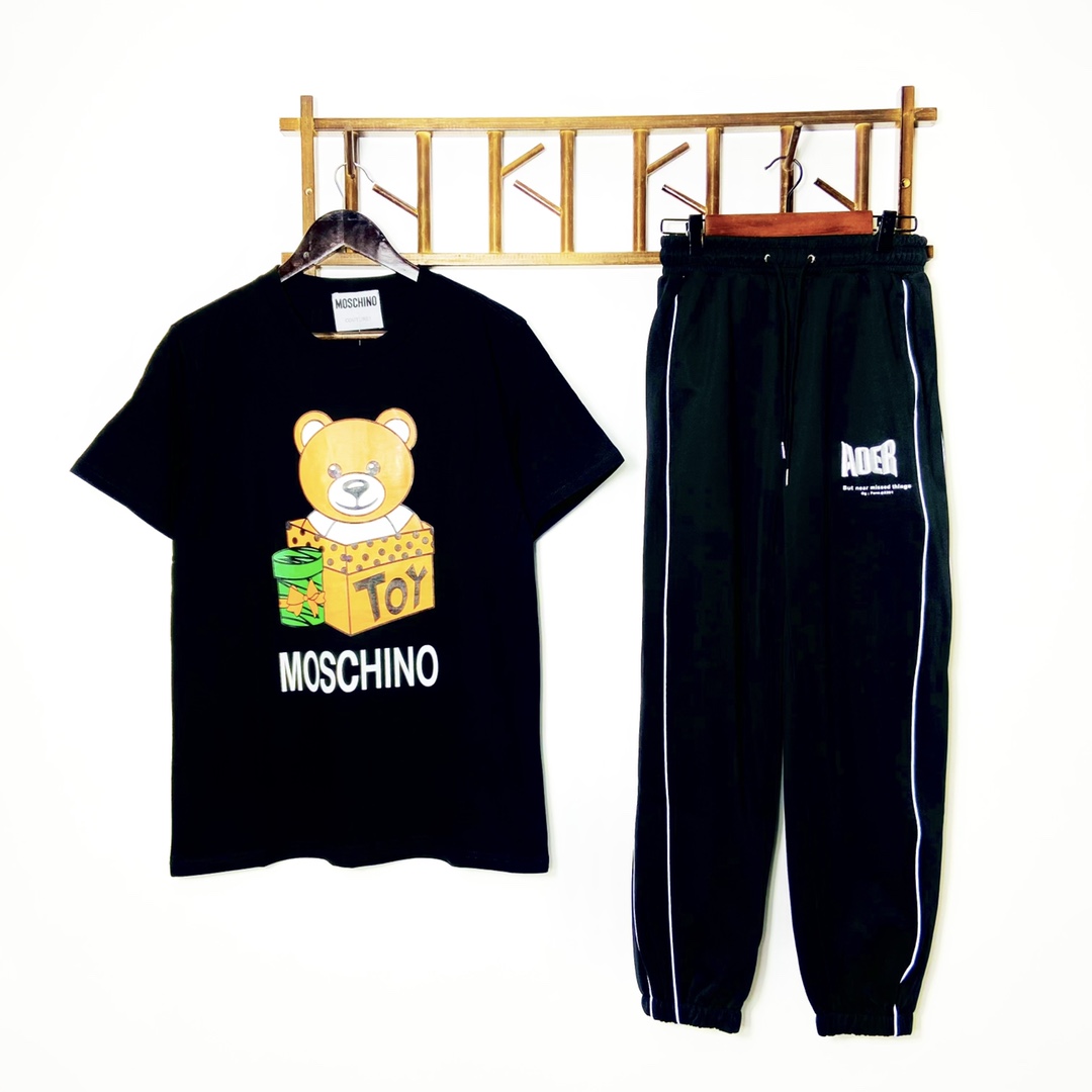 You Are Searching Moschino Supplier On clothesyupoo.com | Yupoo