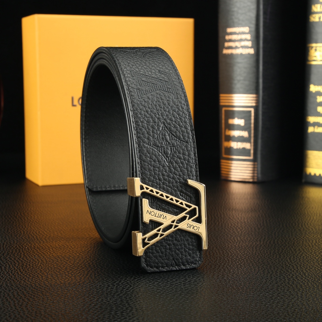 Louis Vuitton Lv路易威登㊙ 高档品质 宽度3 8精美钢扣头 意大利进口头层荔枝纹牛皮 花纹 手感极佳 男士最爱 商务休闲两用长度100一125 下单请留言长度