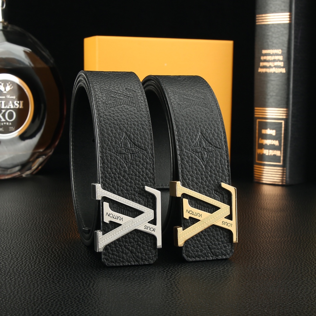 Louis Vuitton Lv路易威登㊙ 高档品质 宽度3 8精美钢扣头 意大利进口头层荔枝纹牛皮 花纹 手感极佳 男士最爱 商务休闲两用长度100一125 下单请留言长度