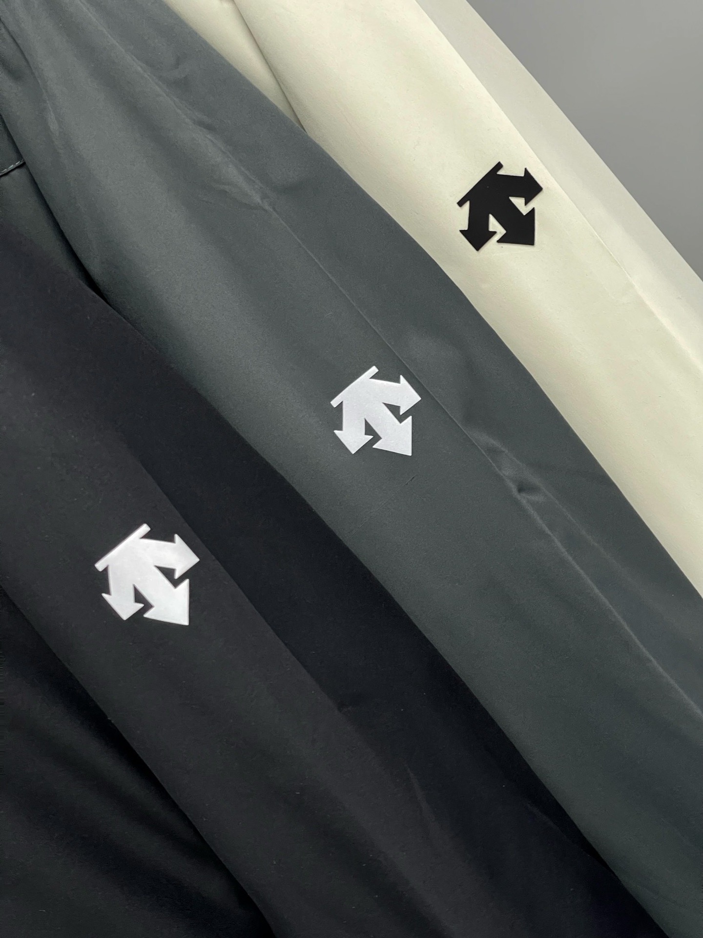 2022 Exclusive Custom Edition Man’s Waterproof Assault Jacket with Gore-Tex Fabric - 图片 4