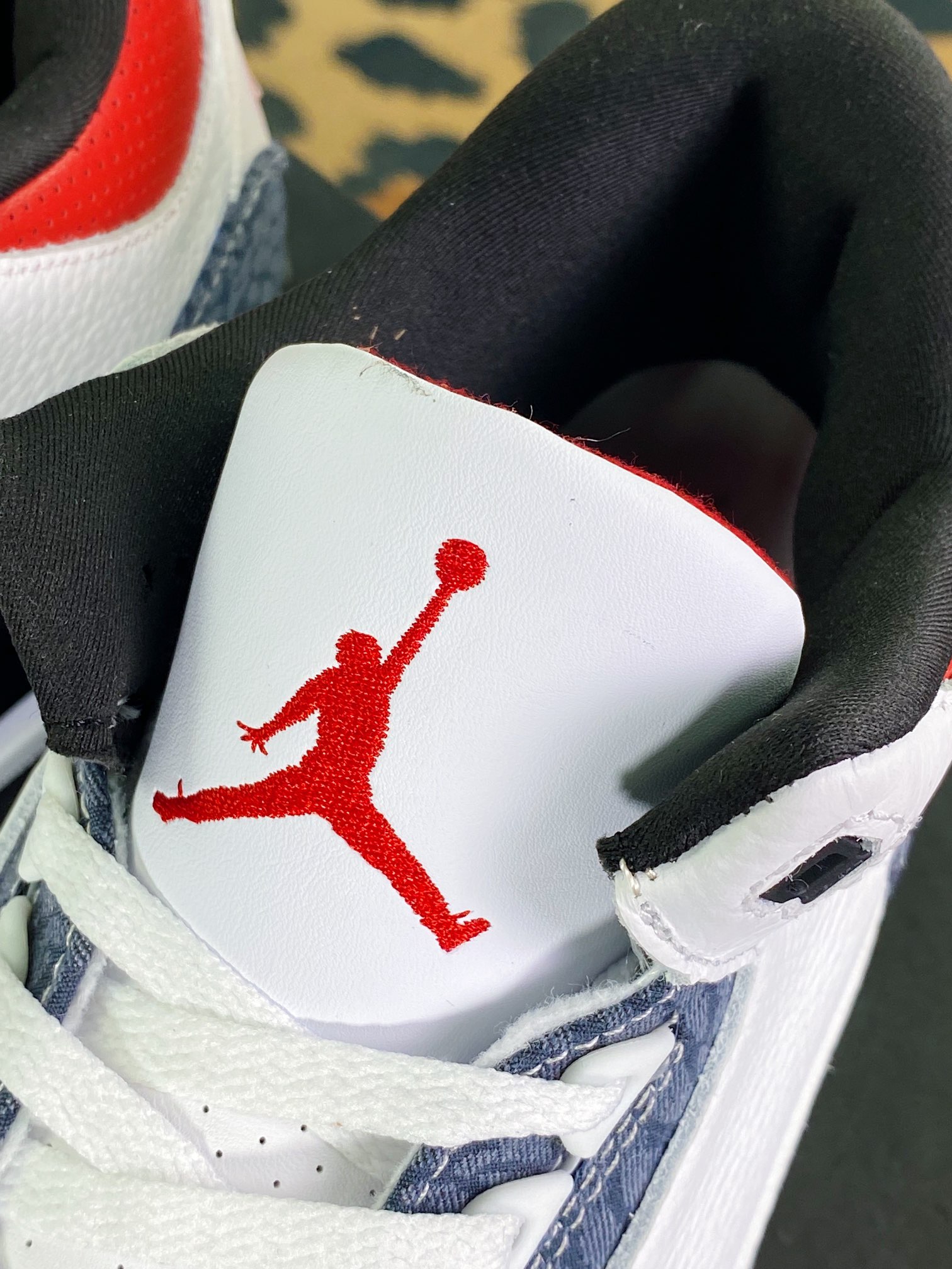 300 Air Jordan 3 SE Denim”Fire Red”迈克尔·乔丹AJ3代中帮CZ6431-100