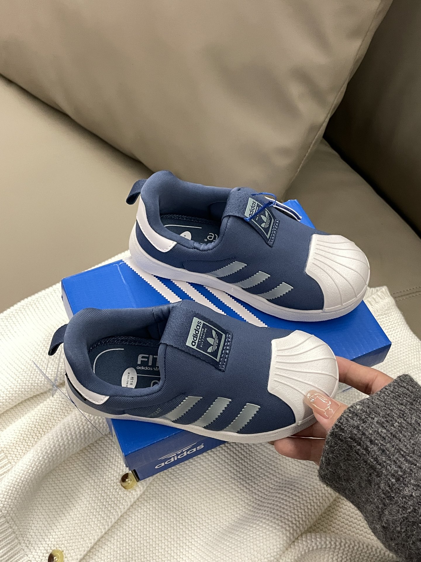 图片[4]-【实拍一款集舒适性、颜值、实用性一体的童鞋！一年四季可穿！买买买起来👊🏻绝赞！-选品中心