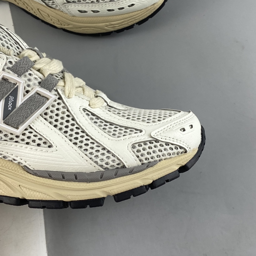 P260 New Balance 1906系列复古老爹风休闲运动慢跑鞋 M1906RP