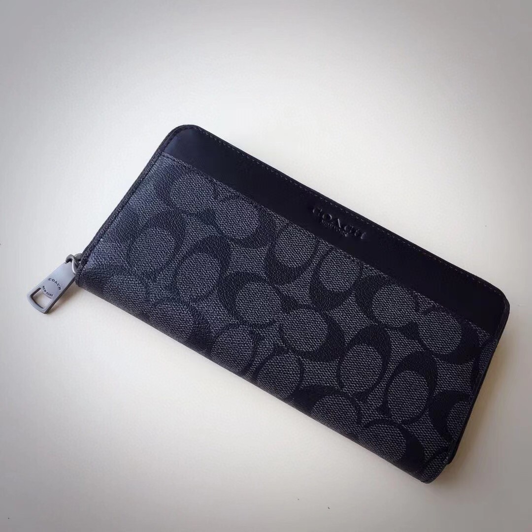 蔻驰钱包💰140 原单