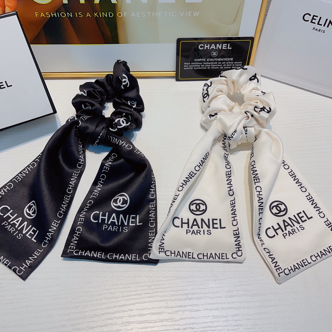 NO:281618,CHANEL Xiaoxiang CHANEL hair ring classic hot streamer rubber band hair ring essential versatile recommended style (single) hair accessories, hairpins, chanel, hairpins19860909CHANEL小香 CHANEL发圈 经典爆款飘带皮筋发圈 小仙女必备百搭推荐款（单个）发饰,发夹,chanel,hairpins,accessory