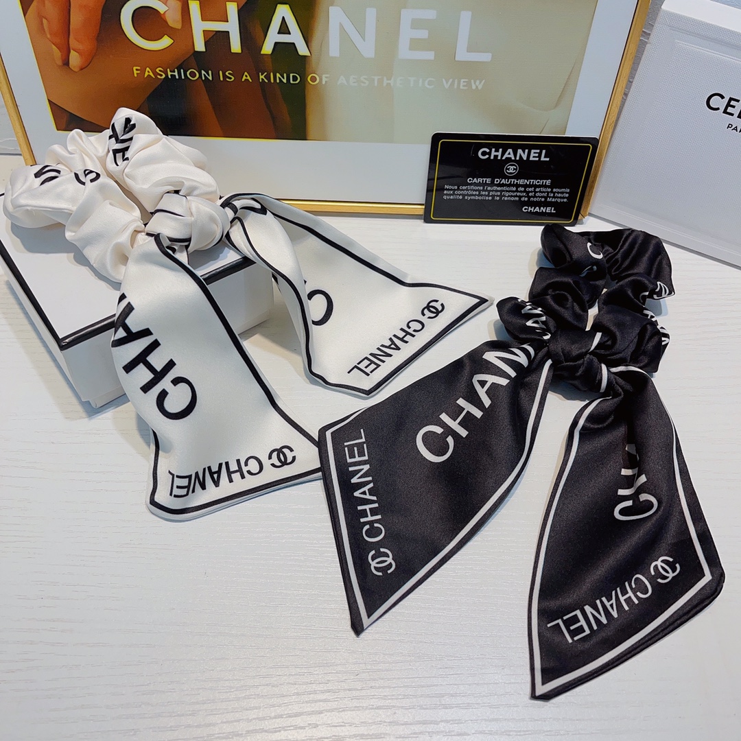 NO:281606,CHANEL Xiaoxiang CHANEL hair ring New streamer rubber band hair ring Little fairy must-have versatile recommendation (single) hair accessories, hairpins, chanel, hairpins19860909CHANEL小香 CHANEL发圈 新款飘带皮筋发圈 小仙女必备百搭推荐款（单个）发饰,发夹,chanel,hairpins,accessory