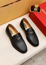 Product: Ferragamoo "Ferragamo" casual leather shoes in regular sizes 38-44 (customized at