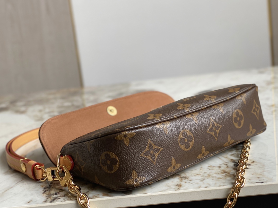 顶级原单M81911老花链条包系列WalletOnChainIvy手袋取材Monogram帆布灵感源自2